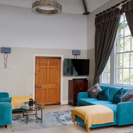 The Old School Rooms Beautiful Georgian Apartment, Sleeps 12 With Wifi And Parking, Near Bath Box  Zewnętrze zdjęcie